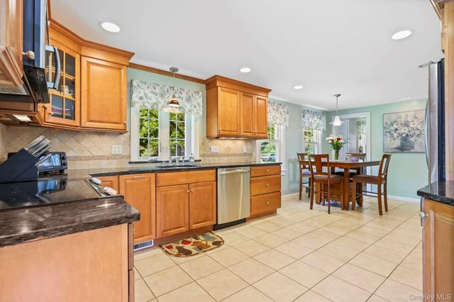 453 Smith Ridge Road, South Salem, NY 10590