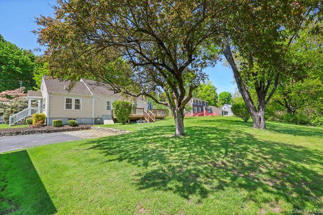 453 Smith Ridge Road, South Salem, NY 10590