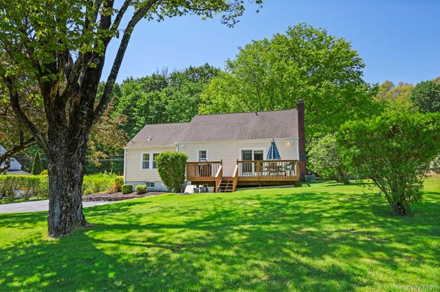 453 Smith Ridge Road, South Salem, NY 10590
