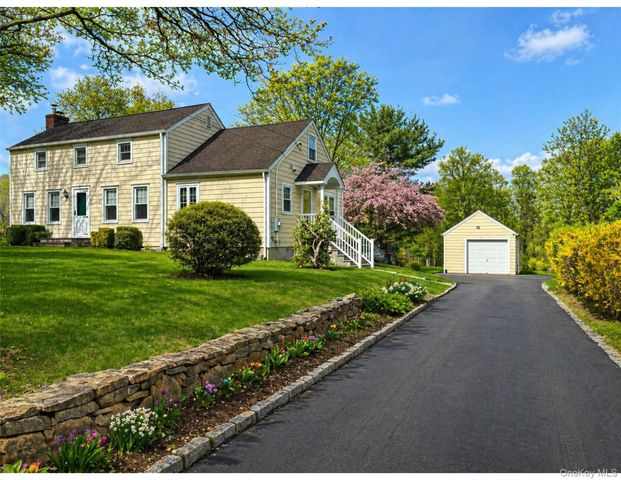 453 Smith Ridge Road, South Salem, NY 10590