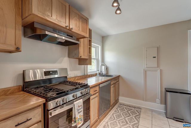4229 EARLYSVILLE RD, Earlysville, VA 22936
