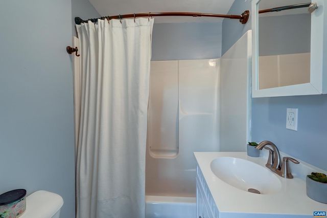 4229 EARLYSVILLE RD, Earlysville, VA 22936