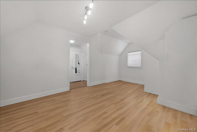 460 S 1st Avenue, Mount Vernon, NY 10550