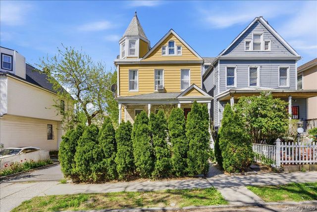 460 S 1st Avenue, Mount Vernon, NY 10550