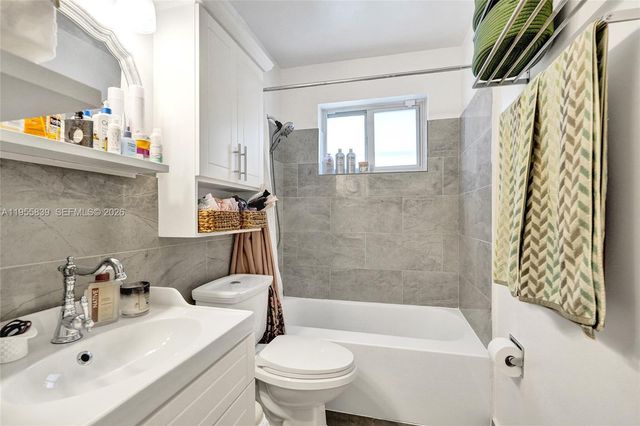 3640 SW 22nd St, Fort Lauderdale, FL 33312