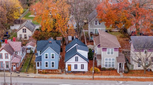 2276 W 41st Street, Cleveland, OH 44113