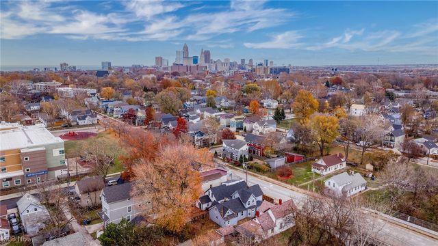 2276 W 41st Street, Cleveland, OH 44113