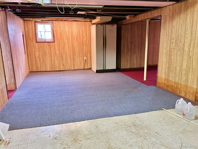 2135 Rome Avenue, Warren, MI 48091