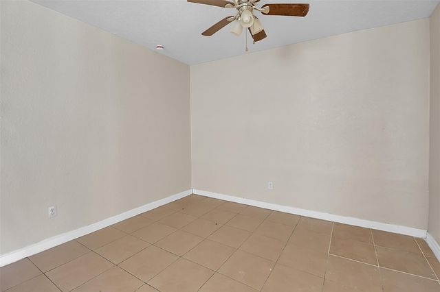 5313 Gayla Lane, Baytown, TX 77521
