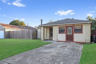 5313 Gayla Lane, Baytown, TX 77521