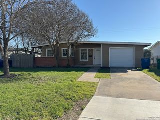 126 Antrim, San Antonio, TX 78218
