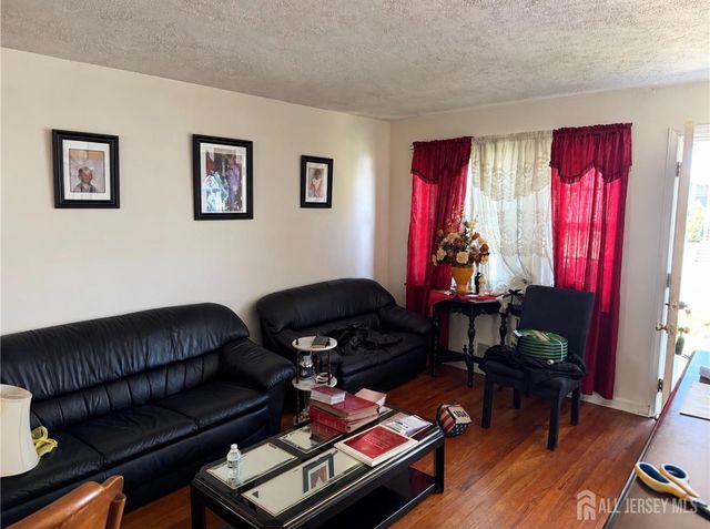 219 victory Street, Roselle, NJ 07203