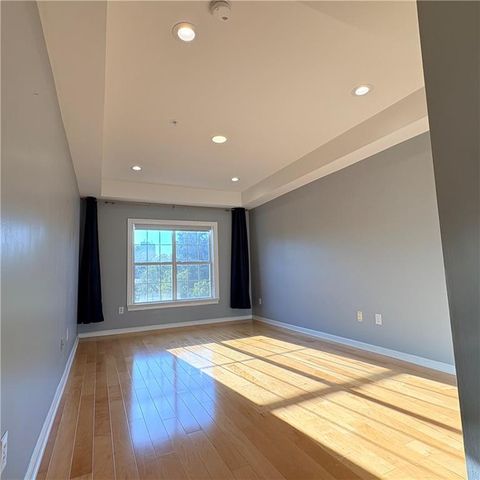 3275 Lenox Road NE 412, Atlanta, GA 30324