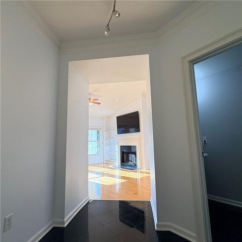 3275 Lenox Road NE 412, Atlanta, GA 30324