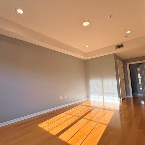 3275 Lenox Road NE 412, Atlanta, GA 30324