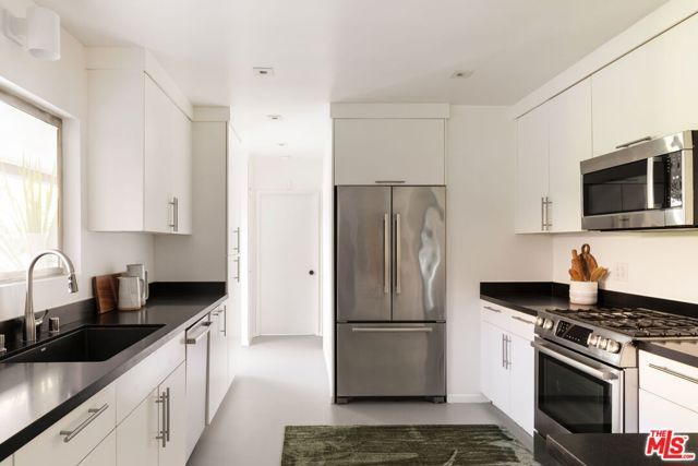 4280 Mount Vernon Drive, View Park, CA 90008