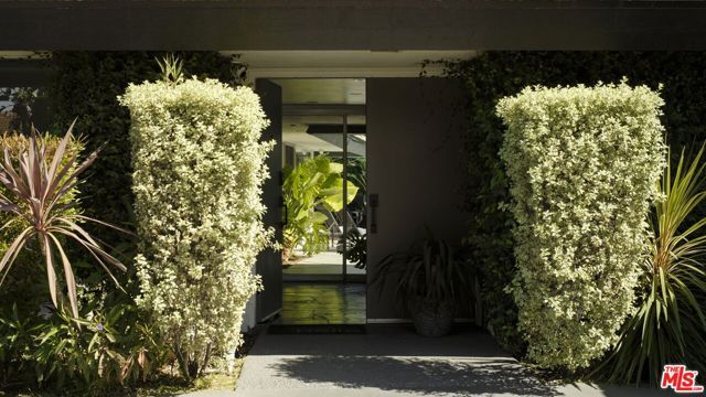 4280 Mount Vernon Drive, View Park, CA 90008