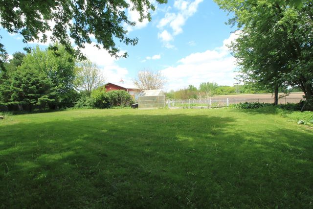 33970 Rebecca Road, Kingston, IL 60145