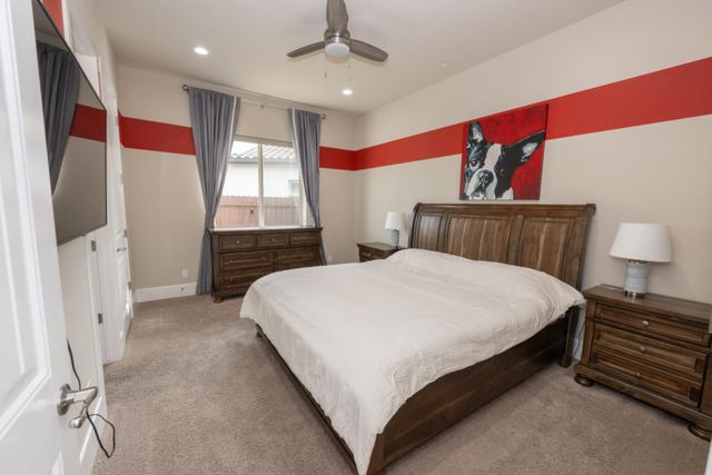 3205 Lexington Avenue, Clovis, CA 93619