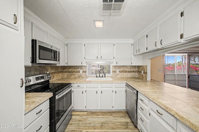 10701 N 99TH Avenue 51, Peoria, AZ 85345
