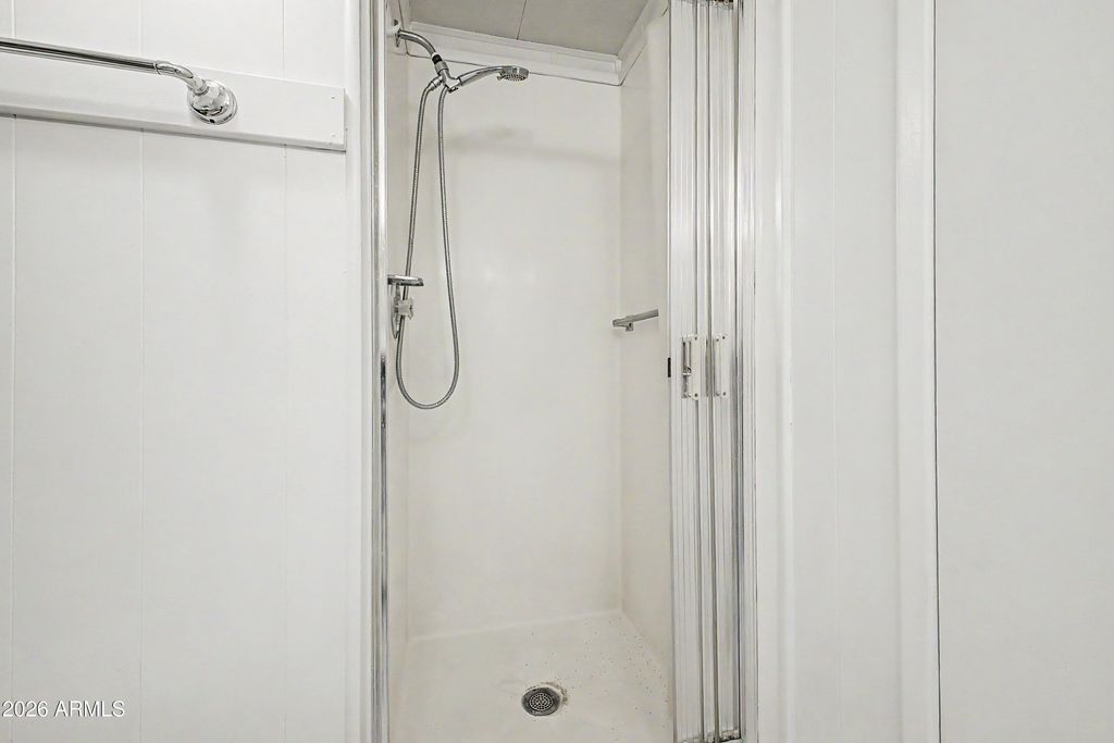 Image 20 of property listing at 10701 N 99TH Avenue 51, Peoria, AZ 85345