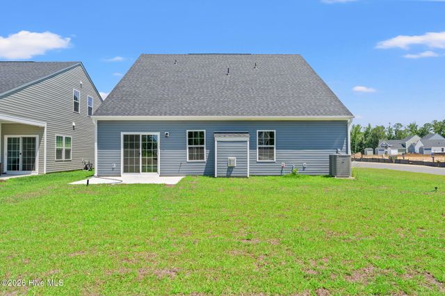 574 Shady Birch Lane NE, Bolivia, NC 28422