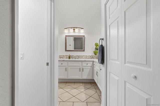 10060 Scripps Vista Way 39, San Diego, CA 92131