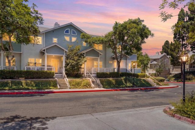 10060 Scripps Vista Way 39, San Diego, CA 92131