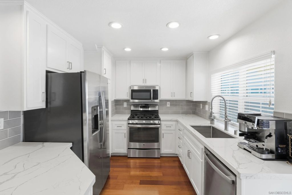10060 Scripps Vista Way 39, San Diego, CA 92131