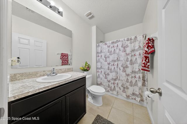 131 Alamere Drive SW, Palm Bay, FL 32908