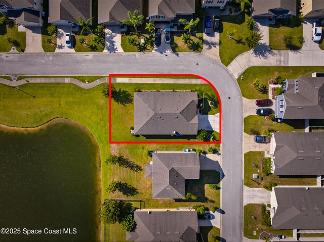 131 Alamere Drive SW, Palm Bay, FL 32908