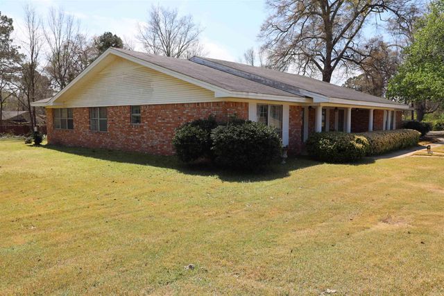 307 W 4th, Fordyce, AR 71671