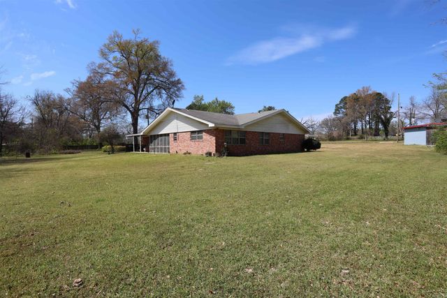 307 W 4th, Fordyce, AR 71671