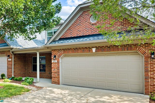 3211 Brittany Pointe Ln, Louisville, KY 40220