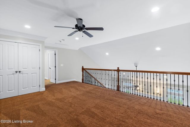 3211 Brittany Pointe Ln, Louisville, KY 40220