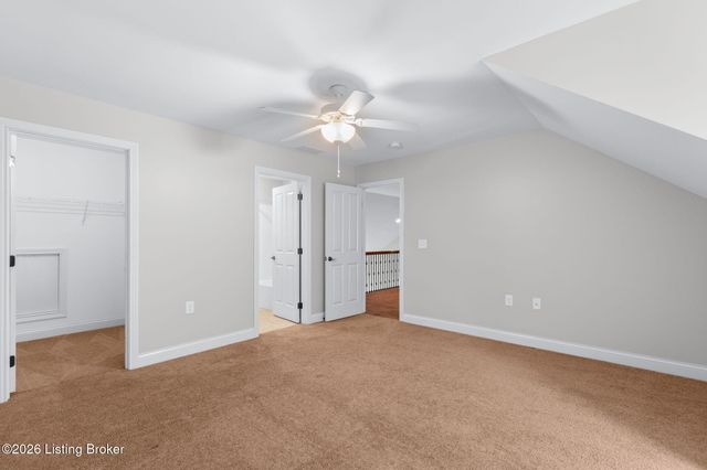 3211 Brittany Pointe Ln, Louisville, KY 40220