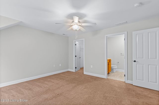 3211 Brittany Pointe Ln, Louisville, KY 40220