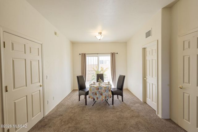 232 S Clubhouse Lane, Sierra Vista, AZ 85635