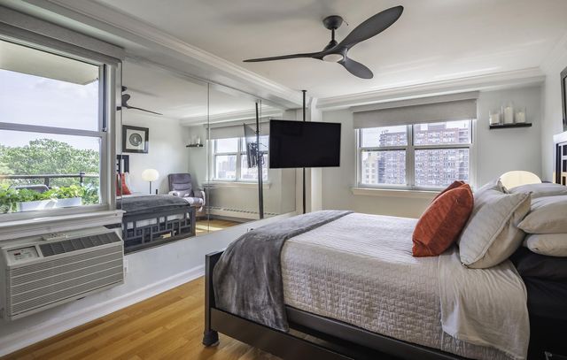 16420 Highland Ave Apt 7T, New York City, NY 11432