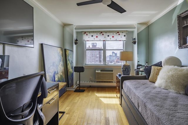 16420 Highland Ave Apt 7T, New York City, NY 11432