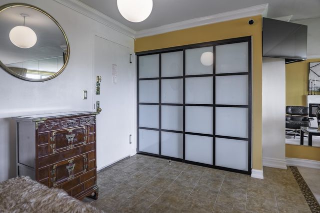 16420 Highland Ave Apt 7T, New York City, NY 11432