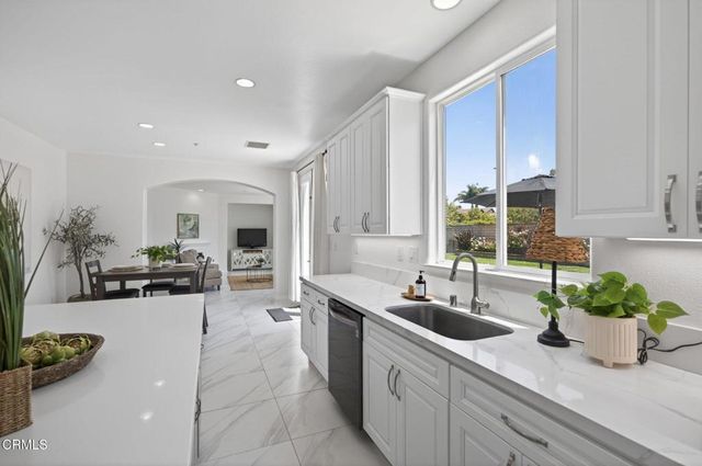 2096 Mission Hills Drive, Oxnard, CA 93036