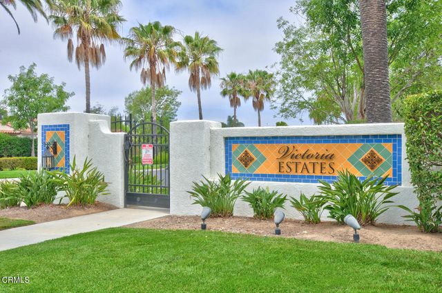 2096 Mission Hills Drive, Oxnard, CA 93036