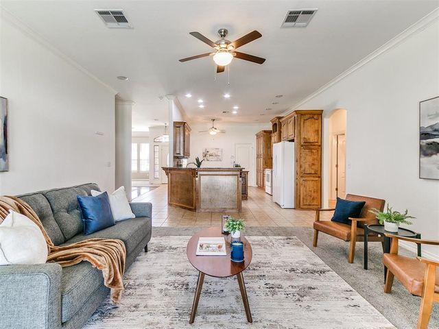 713 Kelsi Drive, Moore, OK 73160