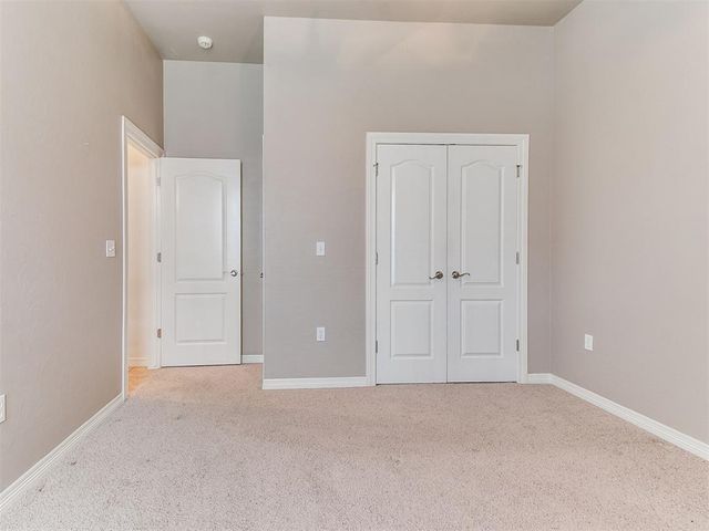 713 Kelsi Drive, Moore, OK 73160