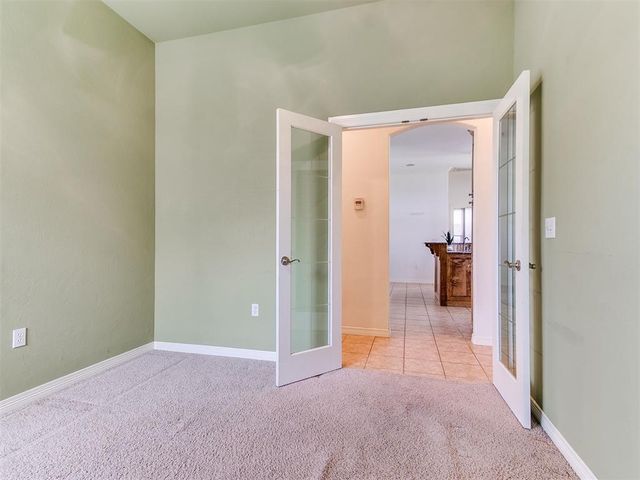 713 Kelsi Drive, Moore, OK 73160