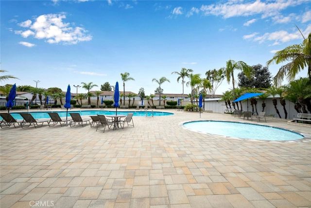 9952 Continental, Huntington Beach, CA 92646