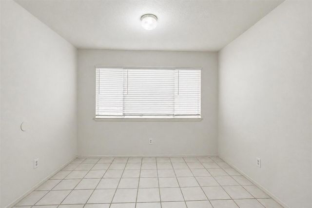 16315 Dew Drop Lane, Houston, TX 77095