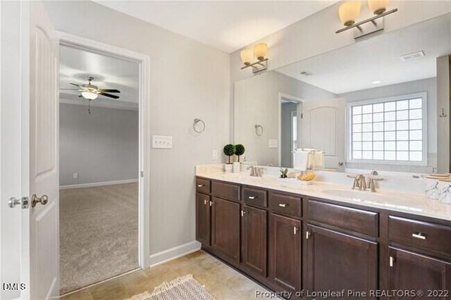 387 Fountain Grove Drive, Raeford, NC 28376