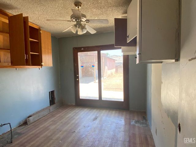 1624 Melody Lane, Bakersfield, CA 93308